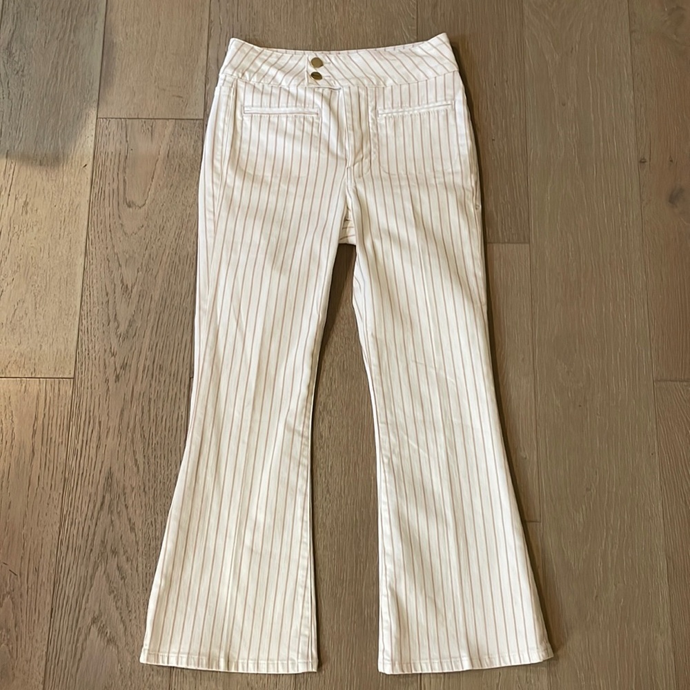 NWT Frame Le Hardy Crop Flare Jeans Size 27 White with Khaki Pinstripe - Picture 4 of 7
